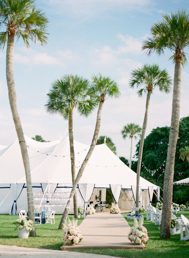 27 Tropical Palm Tree Wedding Ideas Themes Emmaline Bride