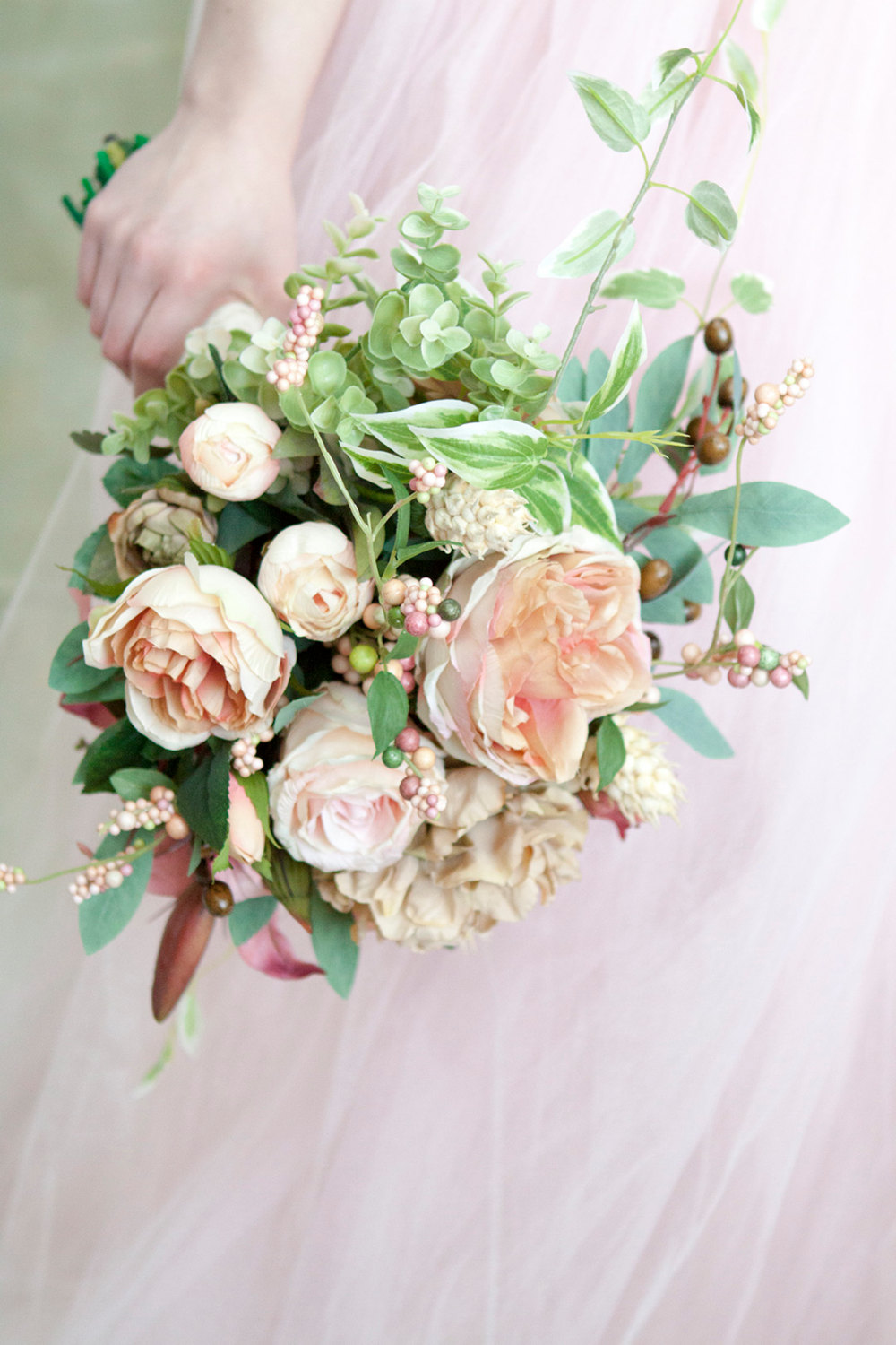 Boho Wedding Bouquet That Is Actually Faux Looks Beautiful