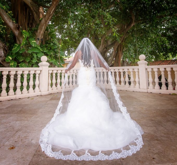 inexpensive wedding veils