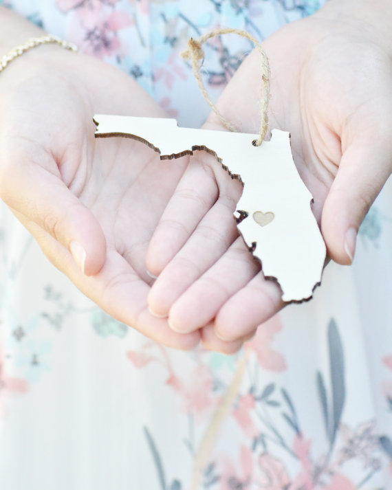 12 Cool (+ Cheap!) Wedding Client Gifts Under 10 Emmaline Bride®