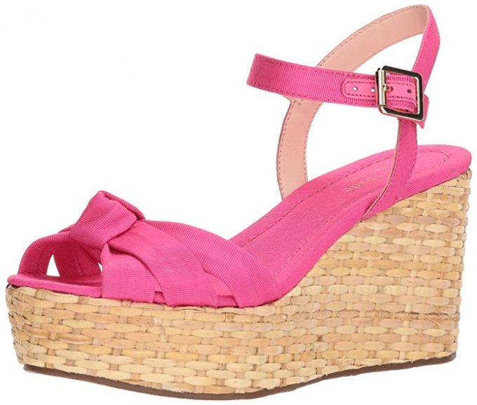 24 Beach Wedding Shoes That Will Make Brides Happy