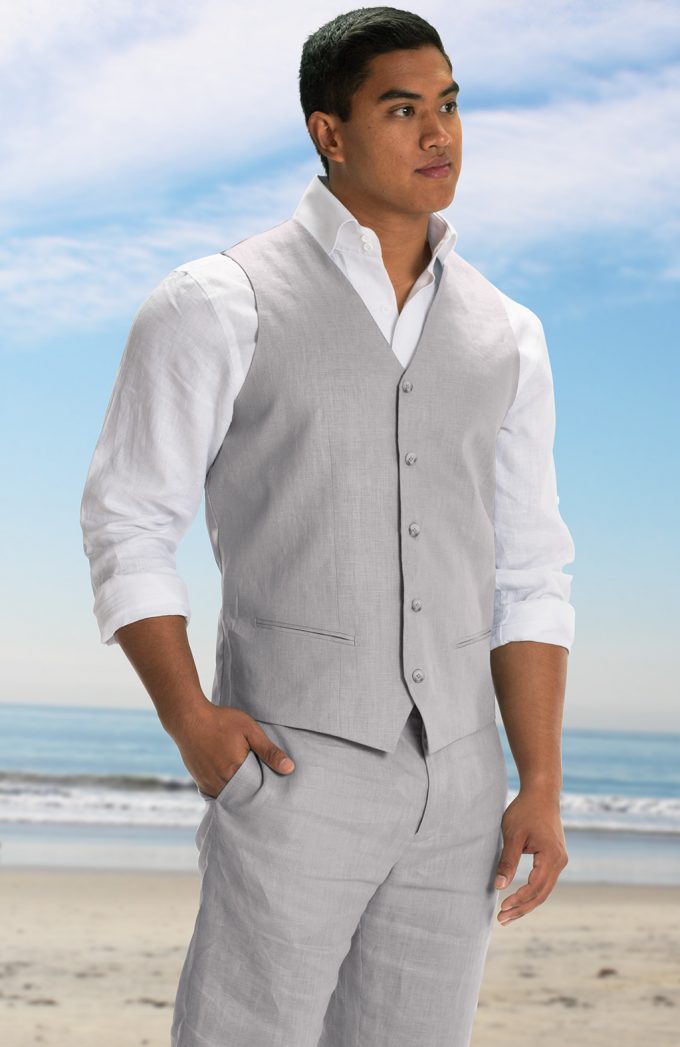 Here S What The Groom Wears For A Beach Wedding Emmaline Bride