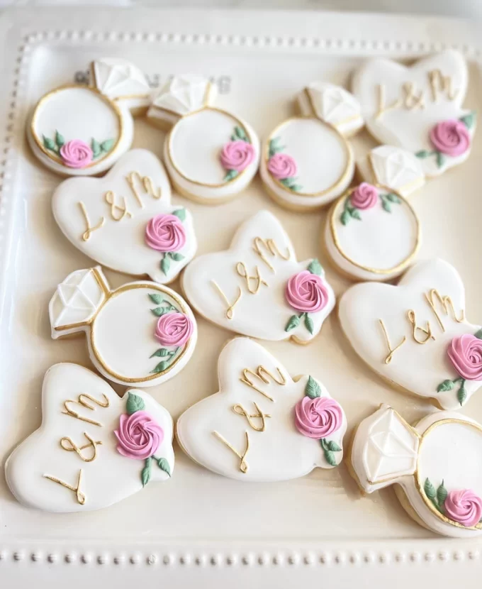 50 Best Edible Wedding Favors That Won't Be Thrown Away [2023]