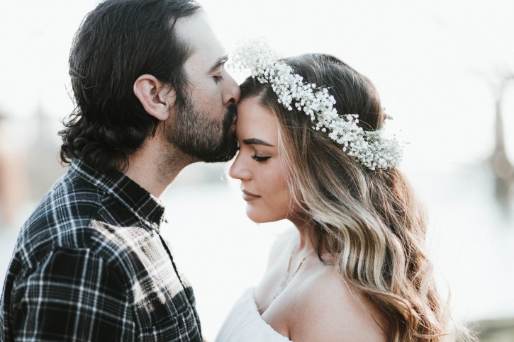 wearing pearls on your wedding day