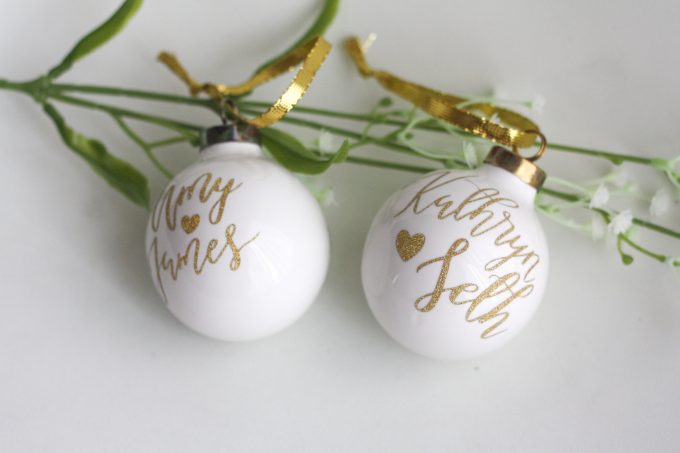 custom christmas ornament wedding favor