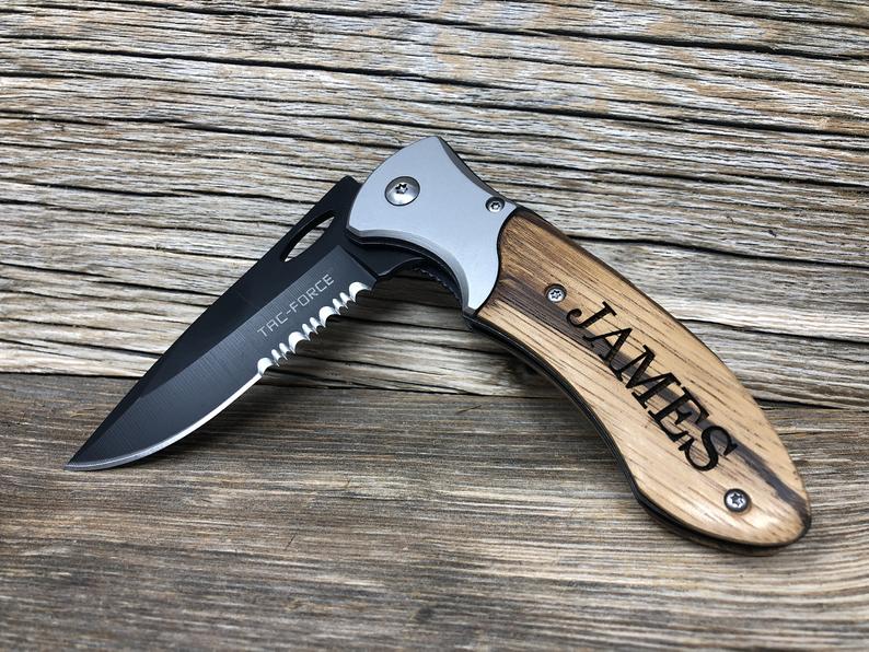 These EyeCatching Pocket Knives Make Cool Groomsmen Gifts (14.99)