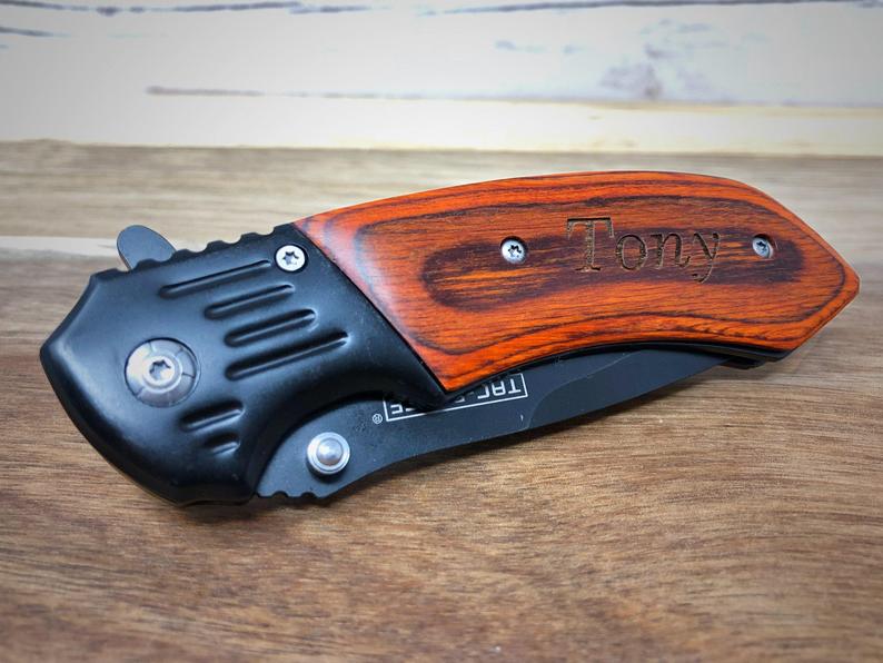 These EyeCatching Pocket Knives Make Cool Groomsmen Gifts (14.99)