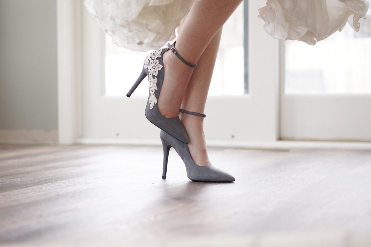 enkelt gang Udholde uren Do Wedding Shoes Have to Be White? -- Ask Emmaline | Emmaline Bride Wedding  Blog