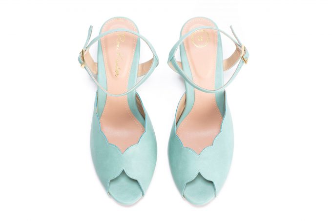 Blue Bridal Heels -- #HANDMADE-A-DAY | Emmaline Bride Wedding Blog