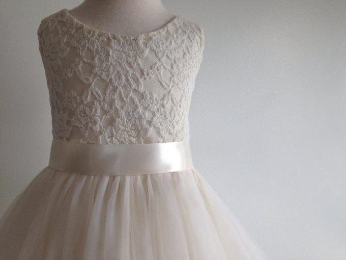 where to buy flower girl dresses online