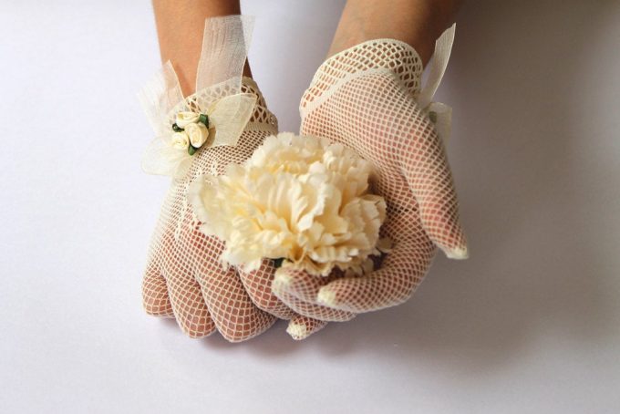 where to buy wedding gloves