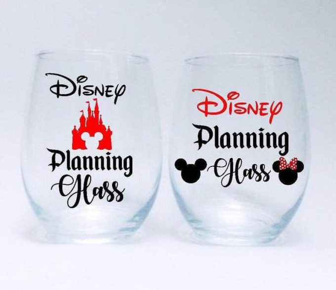 14 Cutest Wedding Gifts For Disney Loving Brides Emmaline Bride