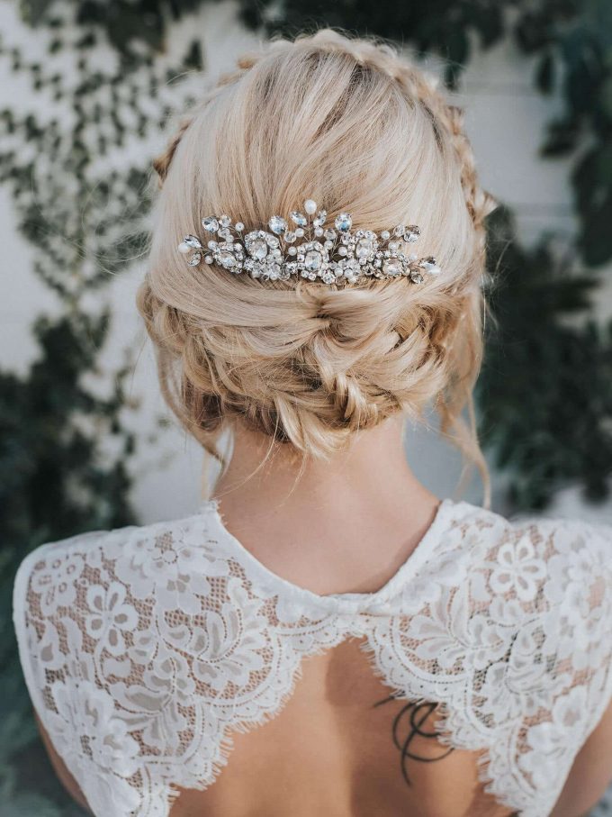10 Best Wedding Hairstyles 2020 Updos With Braids And Curls More