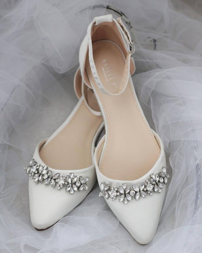 bridal accessories list - shoes