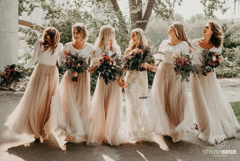 How Many Bridesmaids Is Too Many? Here’s the Perfect Number