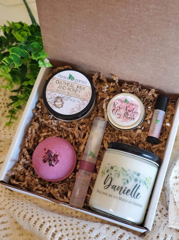 9 Best Bridesmaid Gift Boxes On Etsy Emmaline Bride