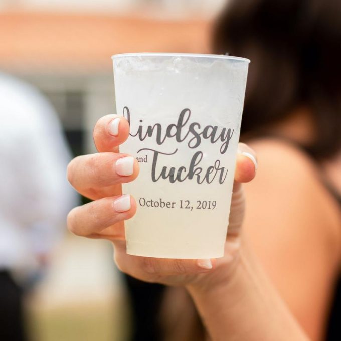 bulk plastic cups for wedding