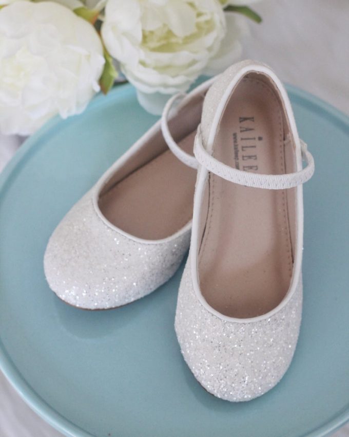 flower girls white shoes