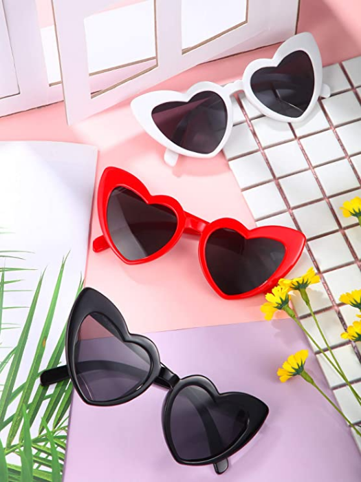 FEISEDY 2 Pack Rimless Heart Shaped Sunglasses Party Glasses Disco One Piece Transparent Trendy Love Glasses B2826-F2 