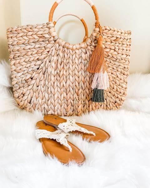 The 12 Cutest Straw Bags for Brides + 'Maids | Emmaline Bride