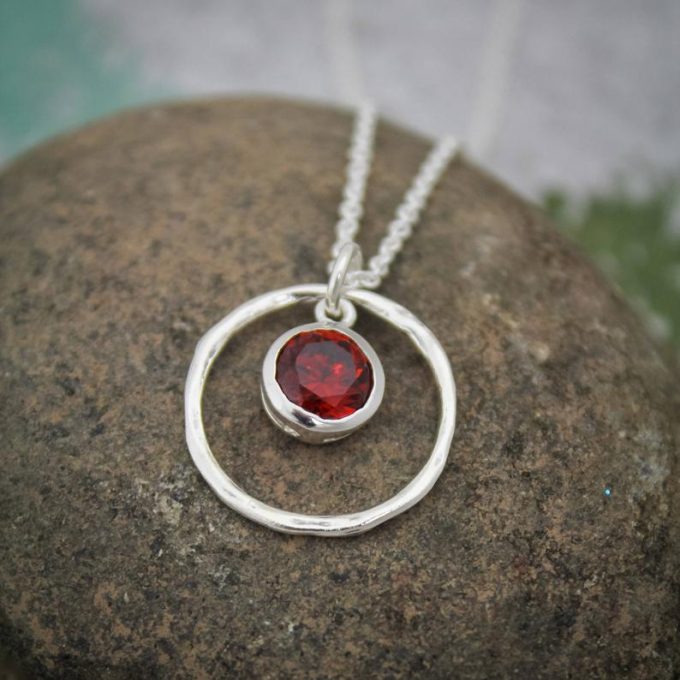 red garnet pendant silver necklace