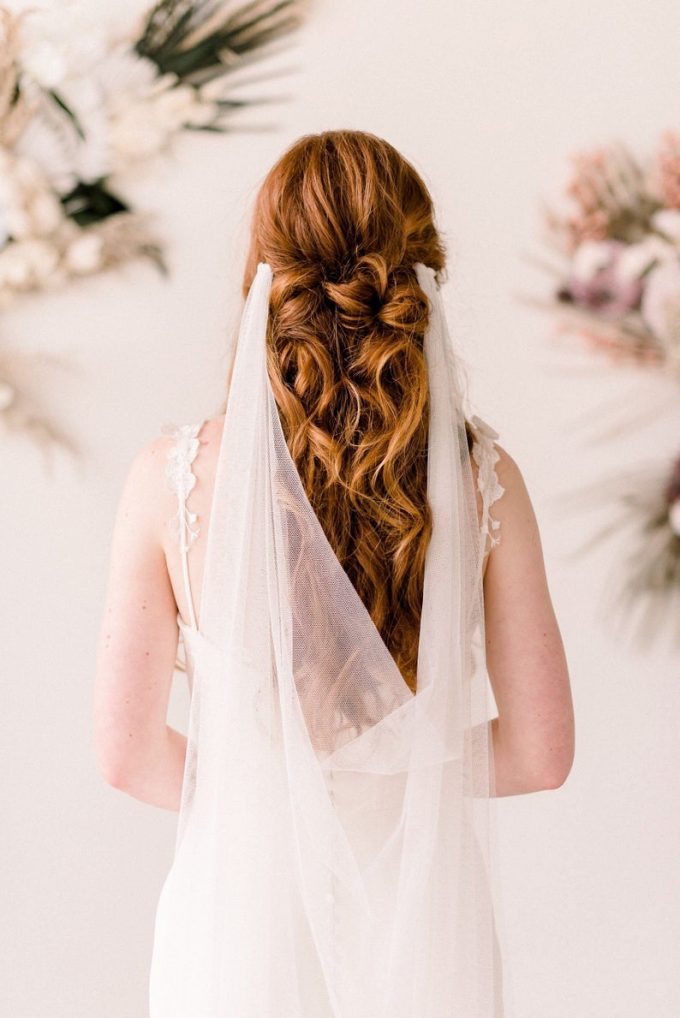 bridal veil with hair down style