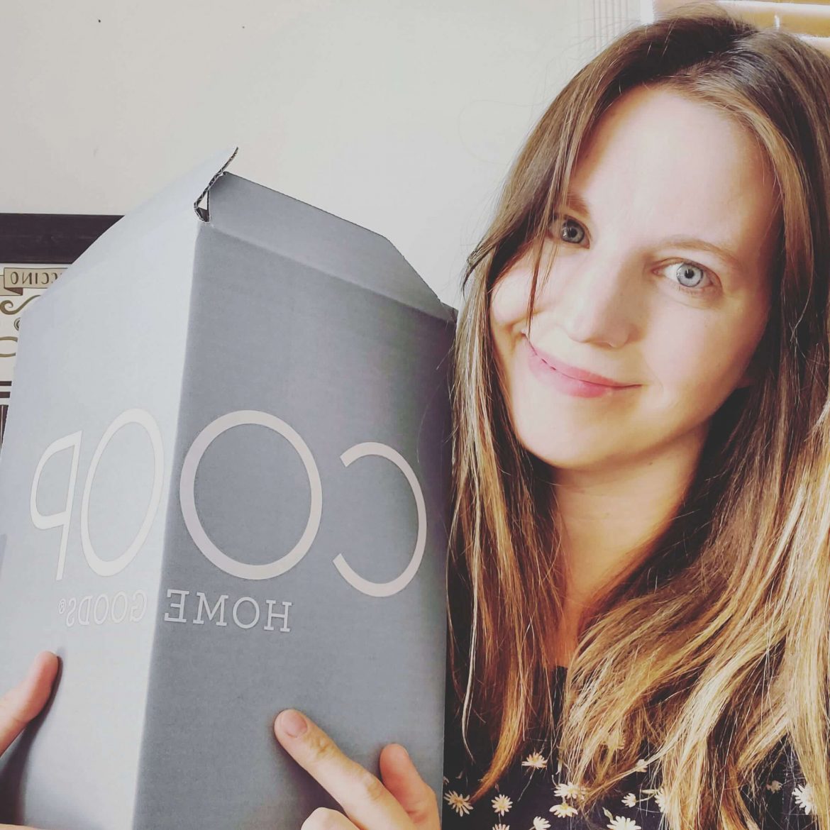 The Best Pillows That Don't Go Flat + Most Comfortable (+ GIVEAWAY!)