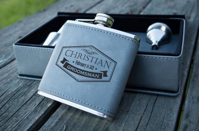 Details about  / Personalized Leather Flasks for Groomsmen Gift Ideas