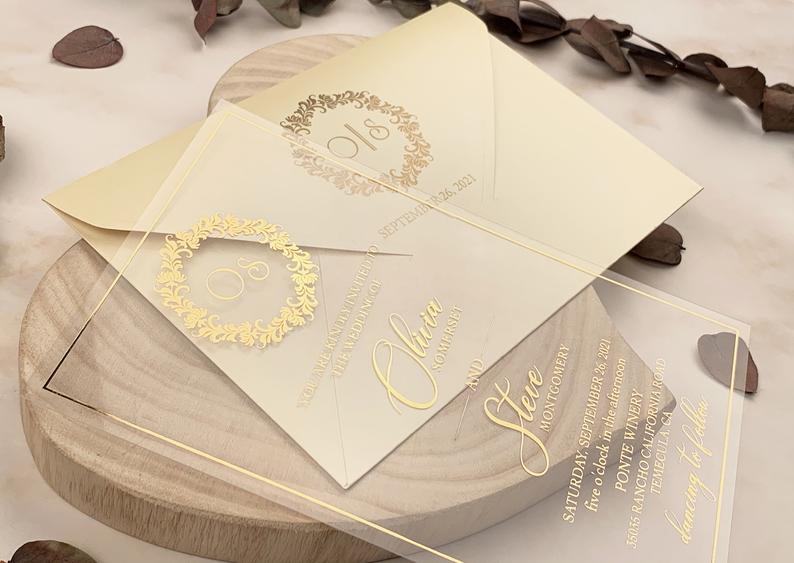 10 Most Beautiful Clear Wedding Invitations for 2021 | Emmaline Bride