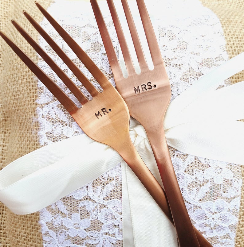 These Rose Gold Wedding Cake Forks Are Going Fast Emmaline Bride