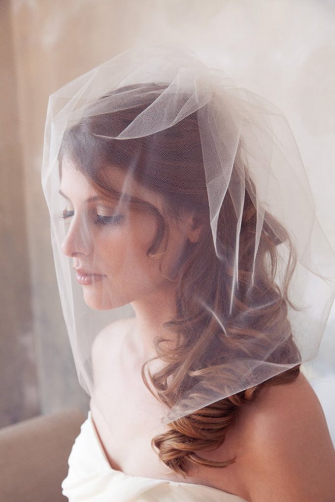 wedding veil that covers face