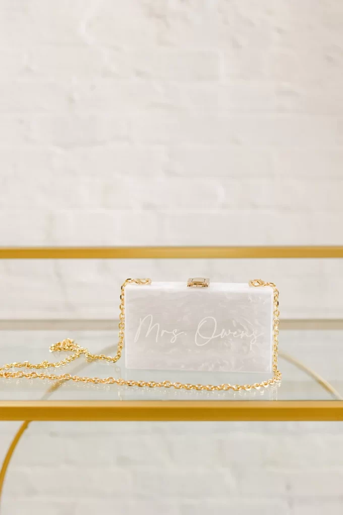 28 Clutches That Are Perfect for Your Wedding Day