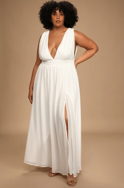 26 Best Bridal Shower Dresses for 2024 Brides: Midi, Maxi, Lace!