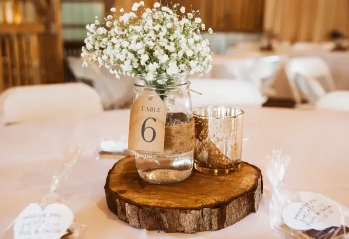 Ideas for a Wedding with No Flowers