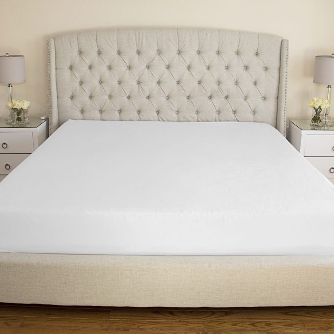 How to Make Sheets Stay on the Bed Without Slipping Off 1 Hack