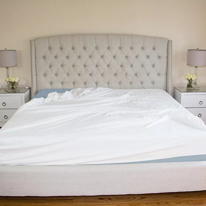 how to make sheets stay on bed