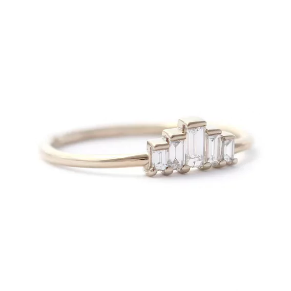 7 Best Alternative Engagement Ring Designers to Shop (by Style)