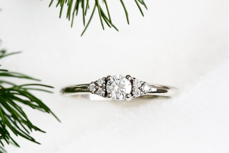 7 Best Alternative Engagement Ring Designers to Shop (by Style)