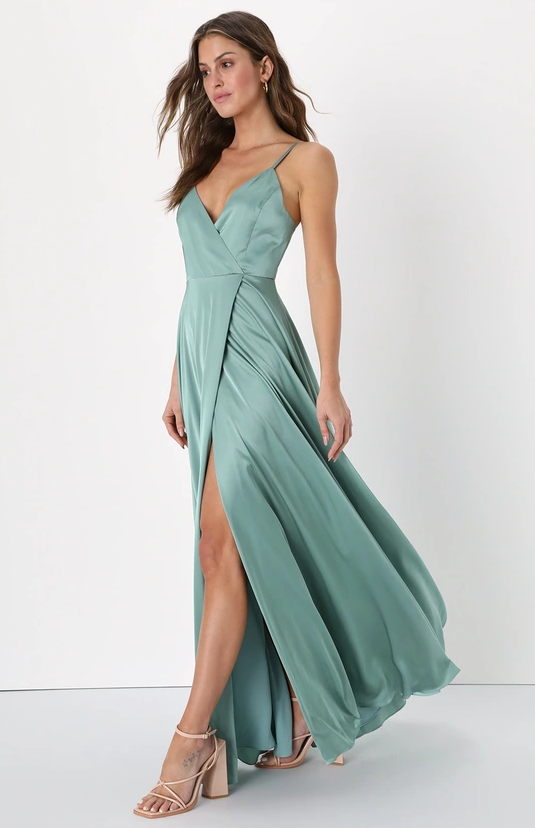 Here's EXACTLY How Much Bridesmaid Dresses Cost on Average