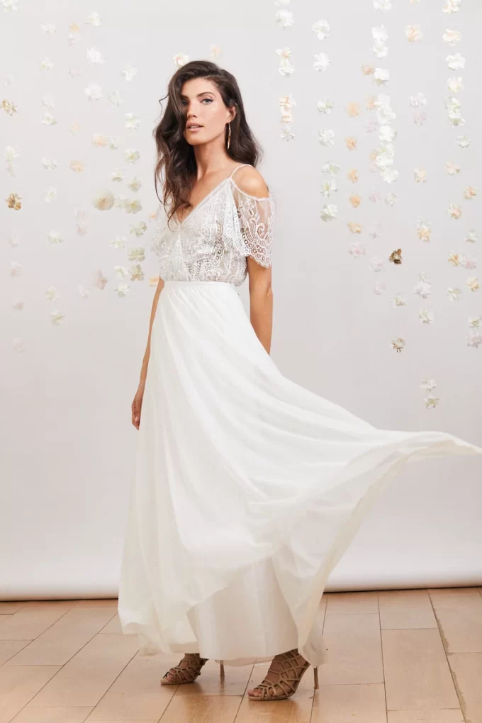 15 Most Comfortable Wedding Dresses 2023 Beautiful Yet Comfy