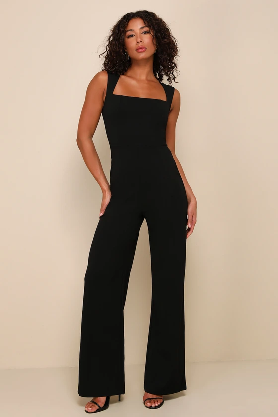 26 (Best!) Alternative Wedding Guest Outfits That Aren't Dresses