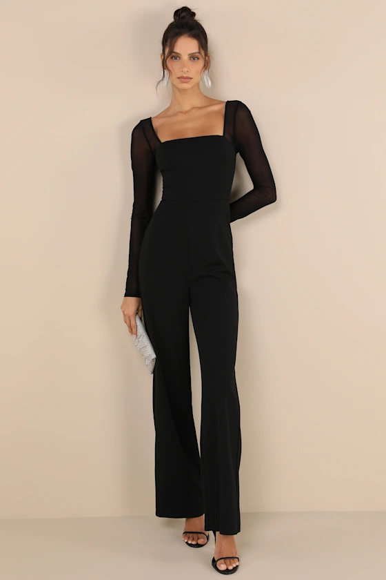 26 (Best!) Alternative Wedding Guest Outfits That Aren't Dresses