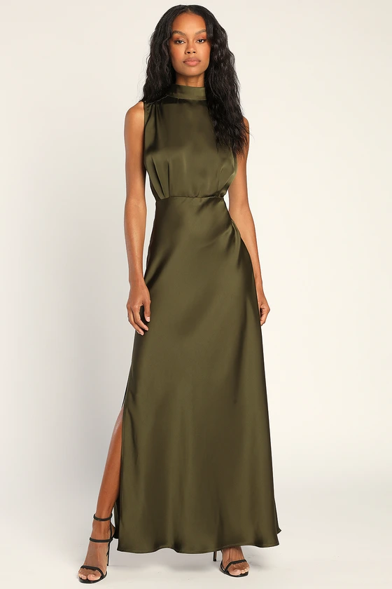 16 Best High Neck Bridesmaid Dresses: Sleeves, Mock Neck, Etc.