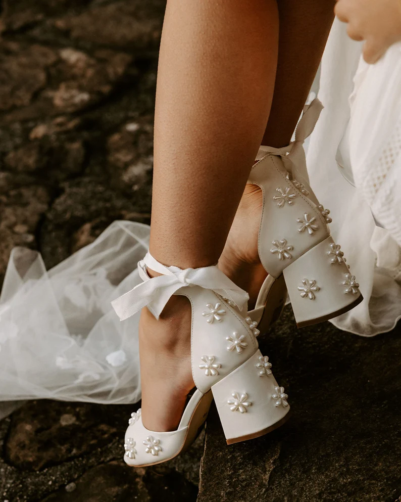 7 Things To Remember When Buying Your Wedding Shoes