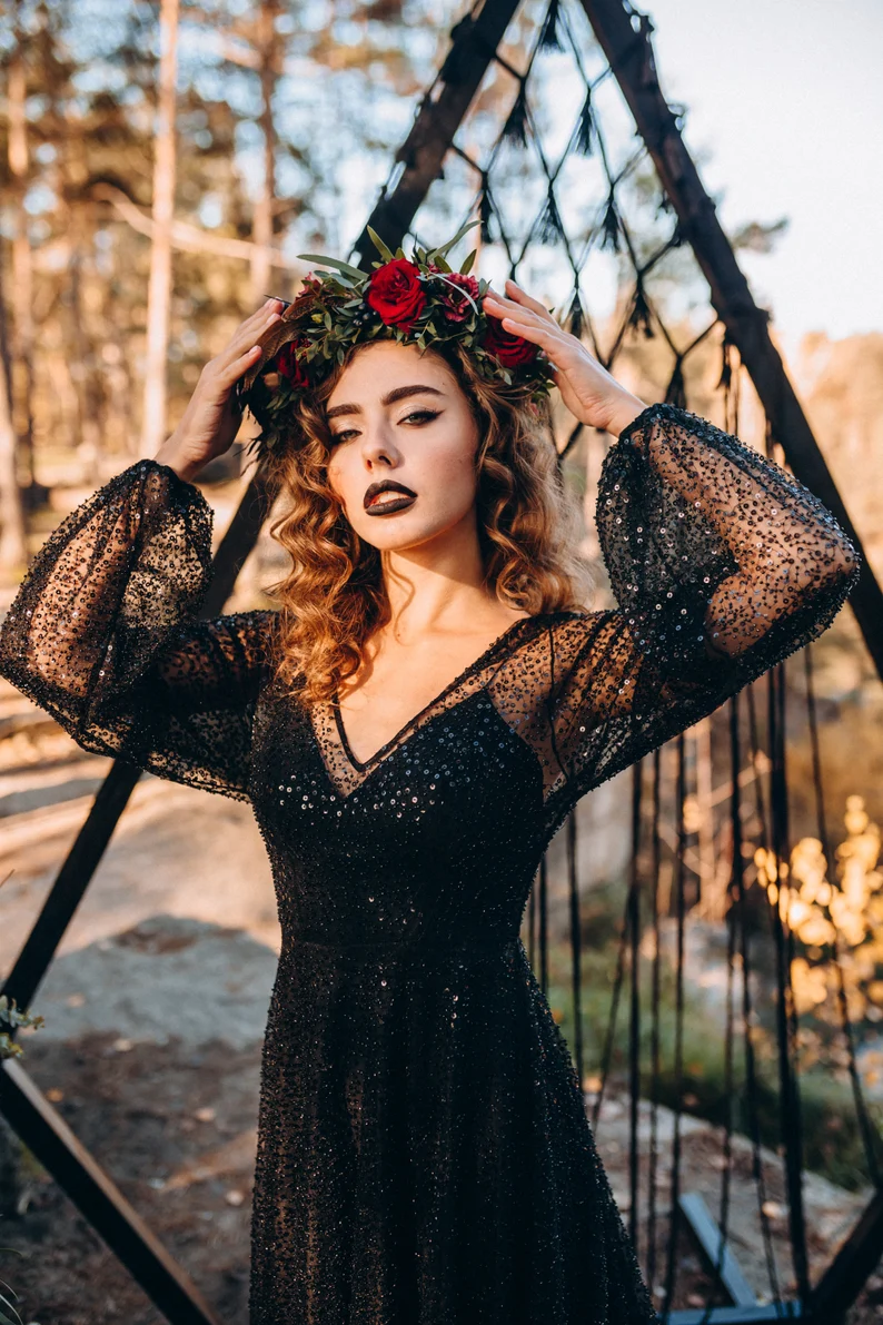 16 Black Wedding Dresses for Brides That Wow with Edgy Style