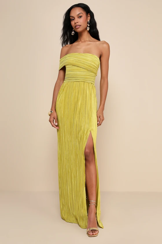 Bridesmaid Dresses That Don't Look Like Bridesmaid Dresses (Yes, Really!) Bridesmaid Dresses That Don't Look Like Bridesmaid Dresses (Yes, Really!)