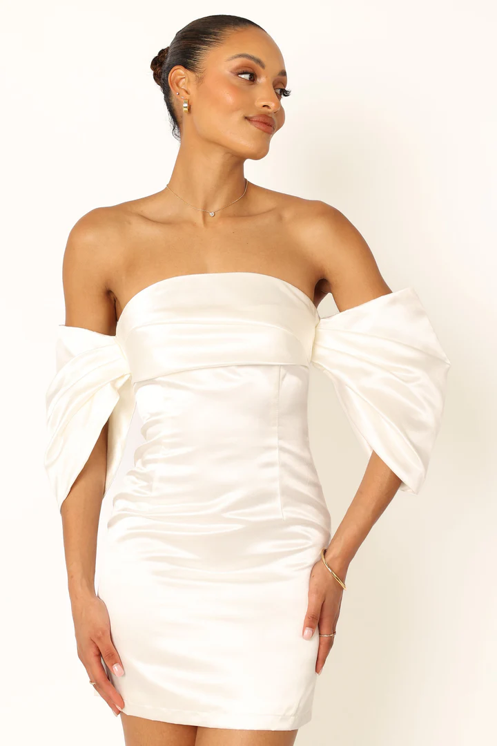 white satin bridal shower dress Zapaka Women White Satin Short Wedding Dress with Sash A Line Ruched  Sweetheart Strapless Bridal Shower Dress – ZAPAKA
