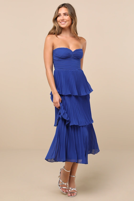 tiered blue bridesmaid dress A-Line/Princess V-Neck Half Sleeves Plus Size Bridesmaid Dresses with main image 0