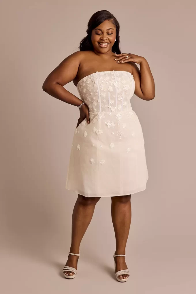 20 Plus Size Bachelorette Outfits for the Bride That Flatter + Fit