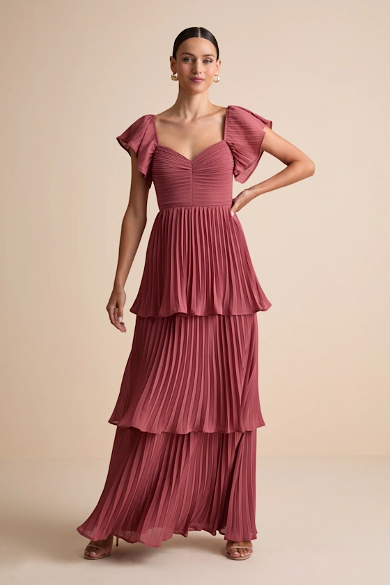 9 Tiered Bridesmaid Dresses with Layers That Look Romantic
